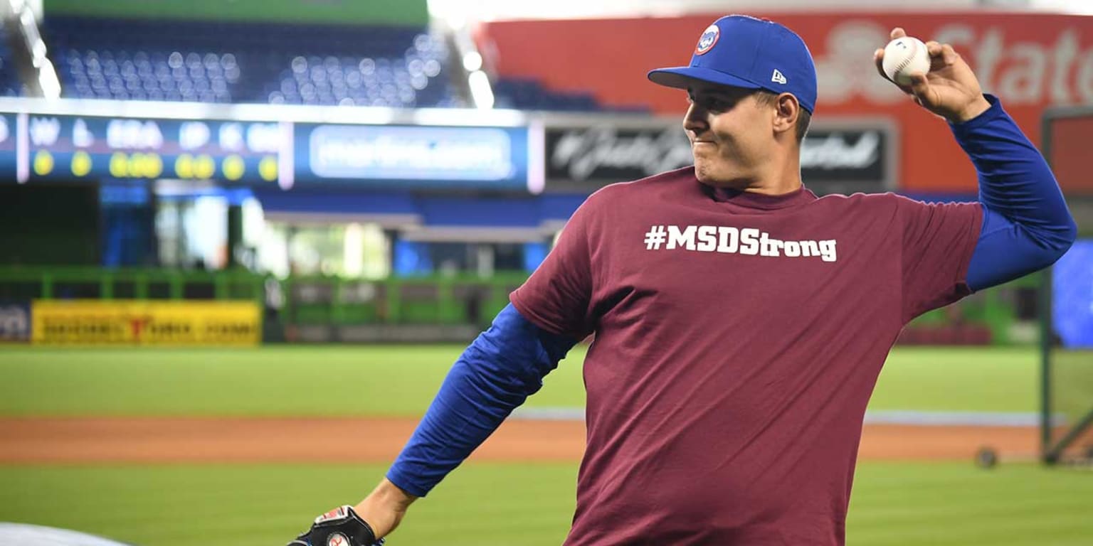 Cubs star Anthony Rizzo calls critics of Parkland students 'losers