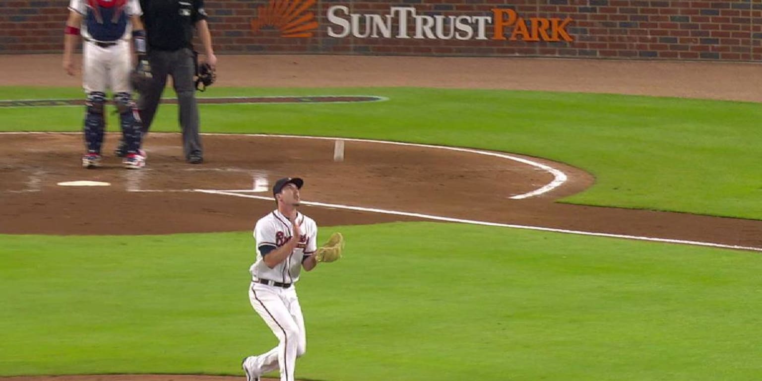 Shane Carle has World Cup fever, kicks grounder up to glove and throws