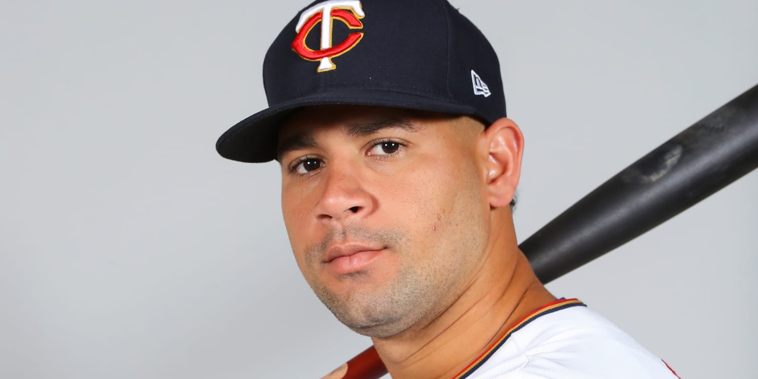 Catcher Gary Sánchez in the middle of Twins' win offensively, defensively –  Twin Cities