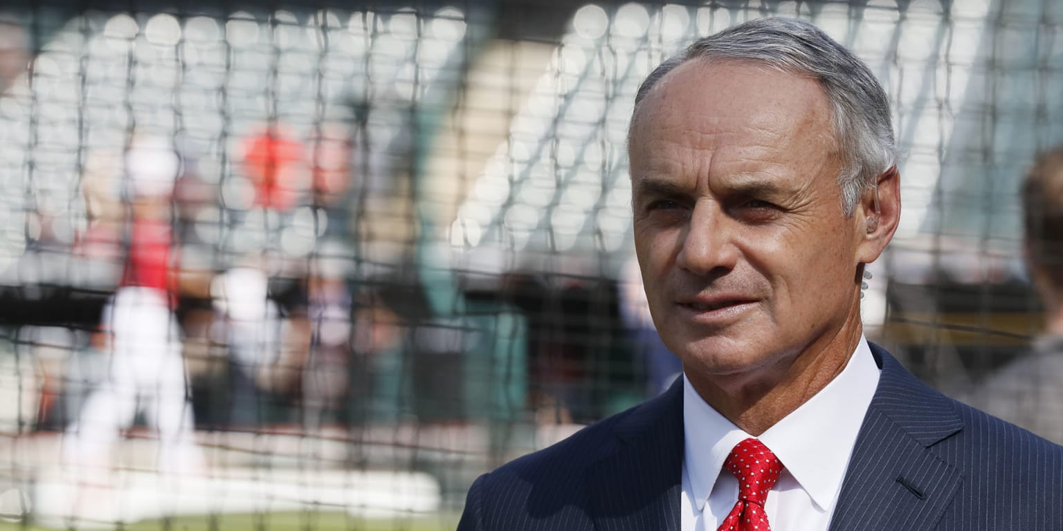 Rob Manfred addresses Astros sign stealing