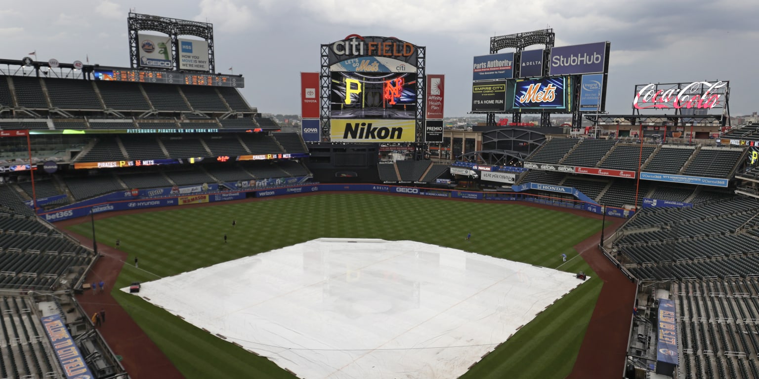 Mets P Marcus Stroman upset game started with heavy rain, was delayed  almost instantly