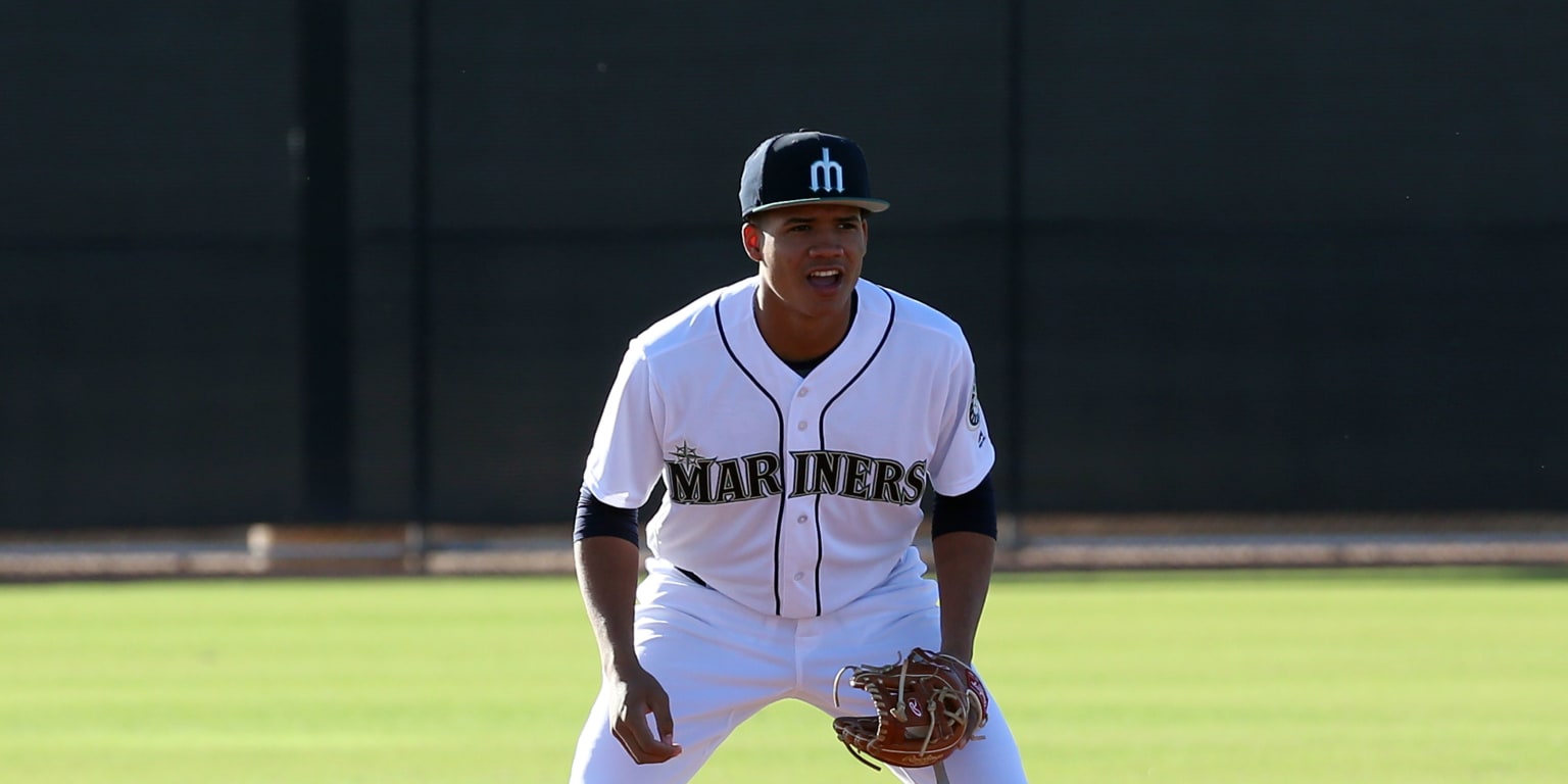 Touted prospects Matt Brash and George Kirby make cases to be the Mariners'  fifth starter