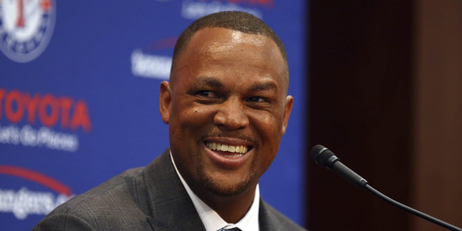 Adrian Beltre played one last prank on Rangers GM Jon Daniels