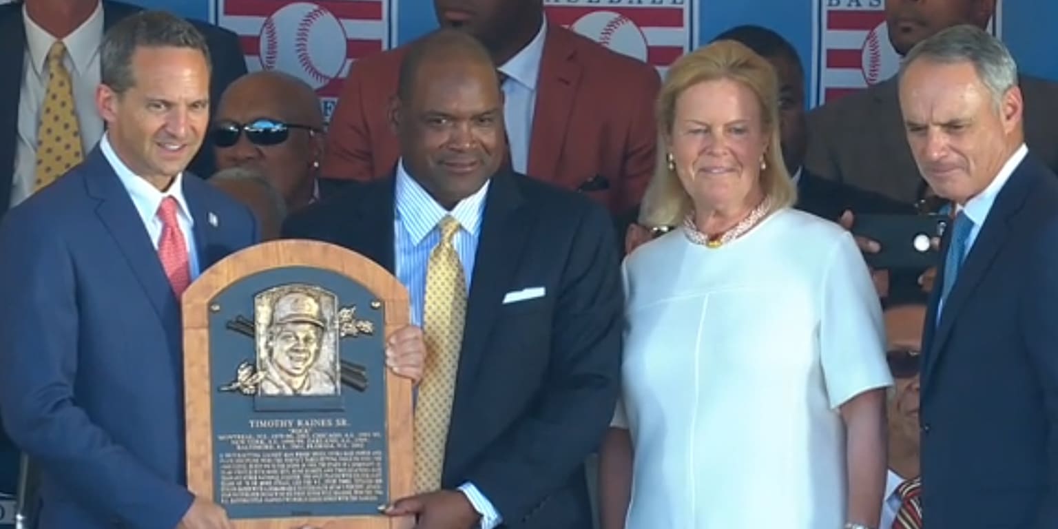Hall of Fame induction ceremony caps celebration for — and of — Tim Raines
