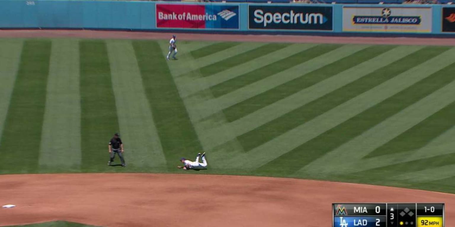 Dodgers' Chase Utley makes major league debut at third base – Daily News