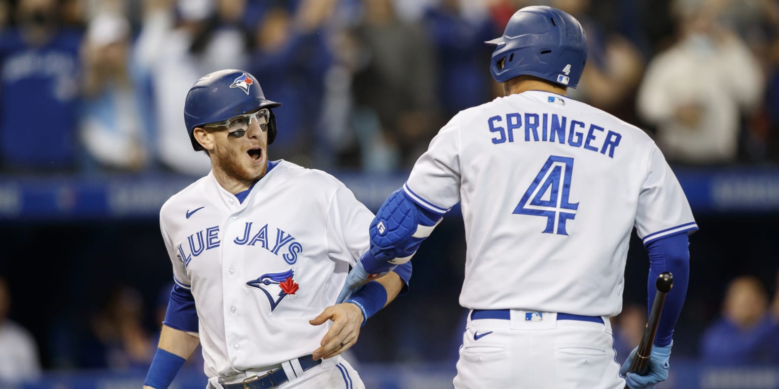 Tampa Bay Rays hold off Toronto Blue Jays behind Corey Dickerson