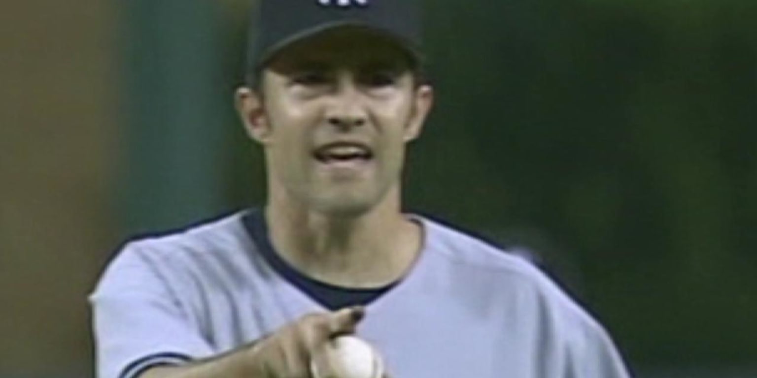 20 years later, Mussina and Torre recall classic 'No, stay there!' moment