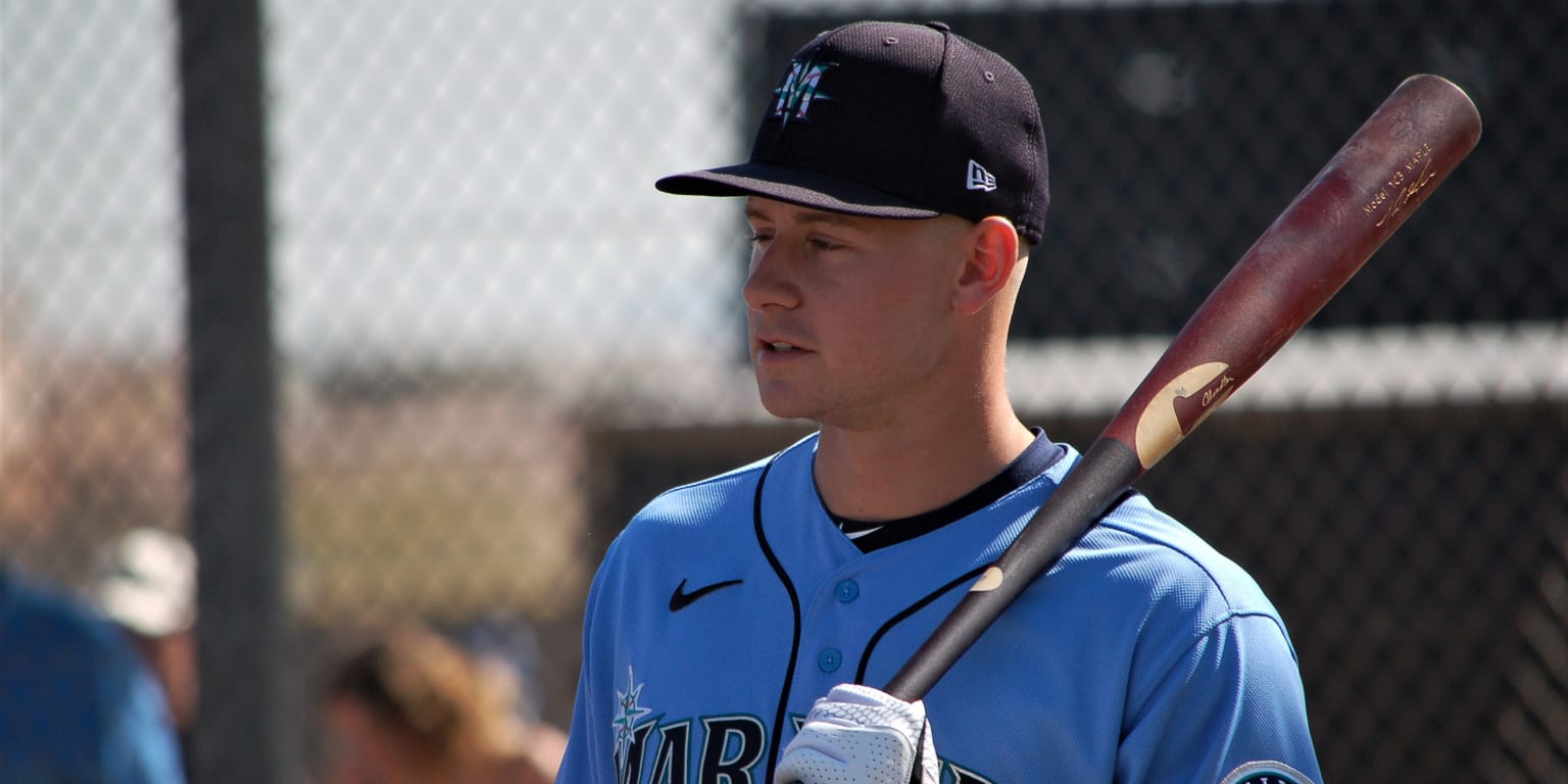 Jarred Kelenic hits first spring homer for Mariners