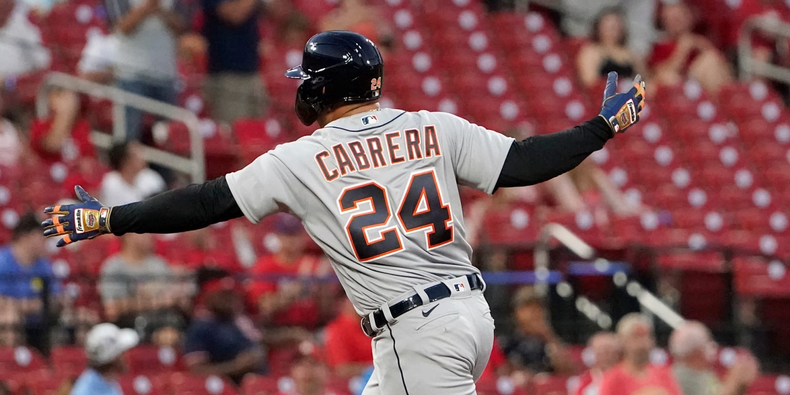 Miguel bats his HR 501;  Tigers prevail
