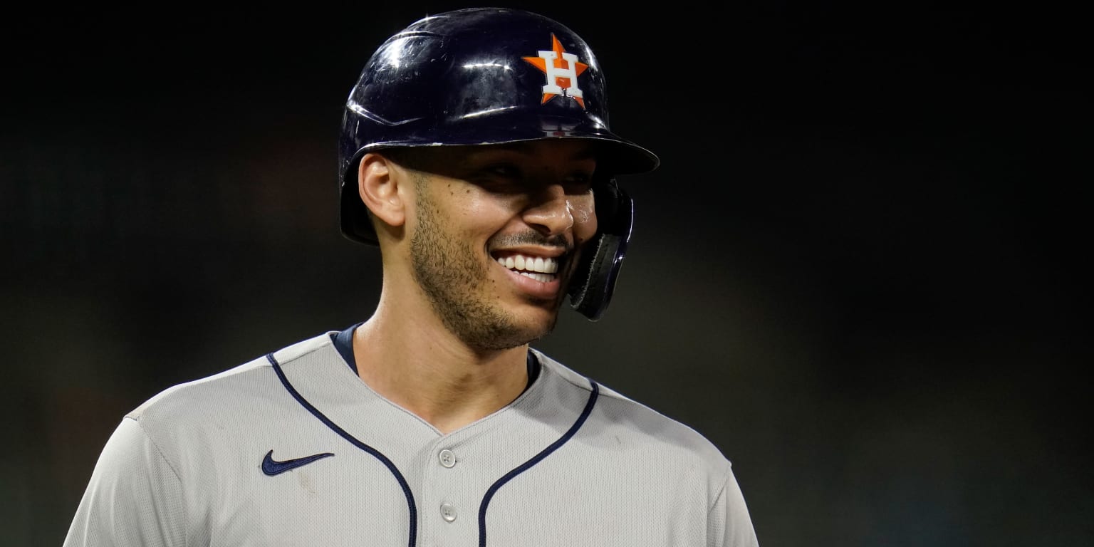 Five Astros players land on injured list because of COVID-19 protocols