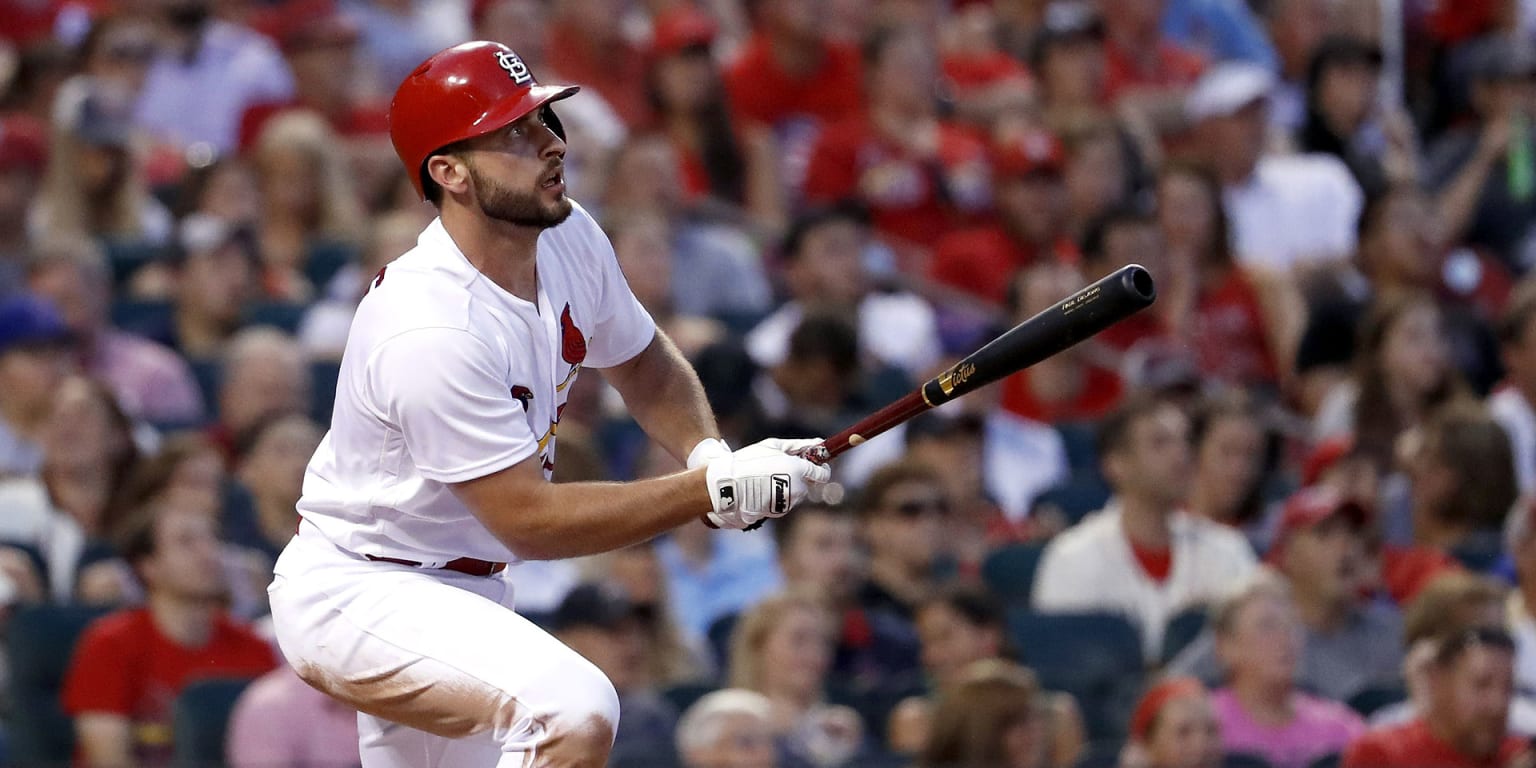 Cards beat Cubs with complete offensive effort