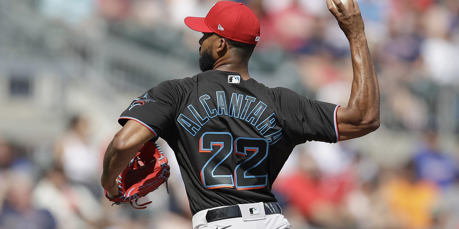 Marlins give Sandy Alcantara loads of support, rout Rockies