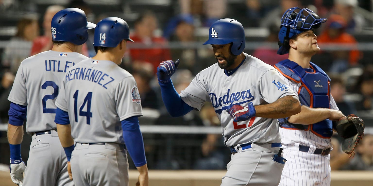 Dodgers' Matt Kemp placed on disabled list late Monday night