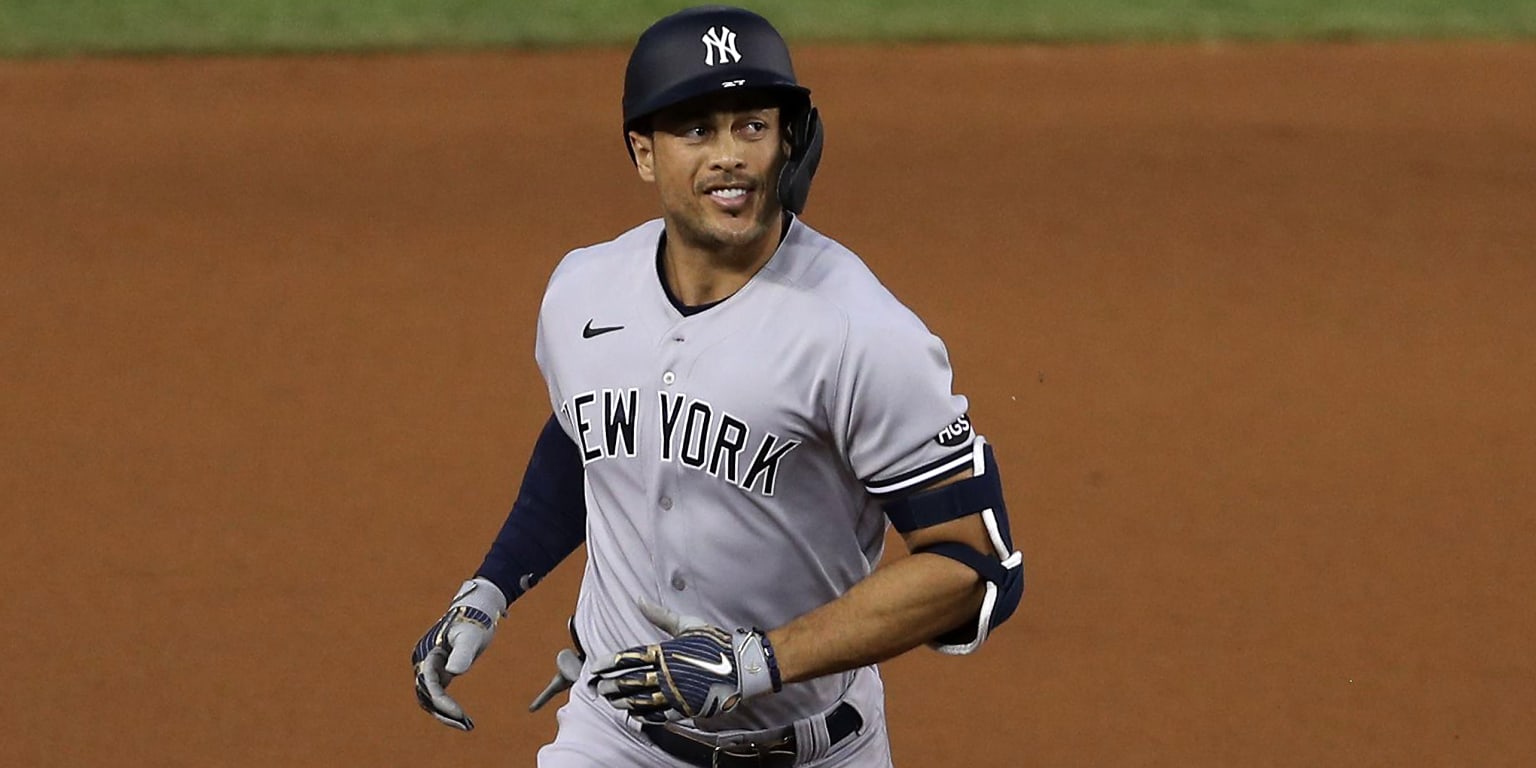 Yankees slugger Giancarlo Stanton hits 113-mph homer in intrasquad game 