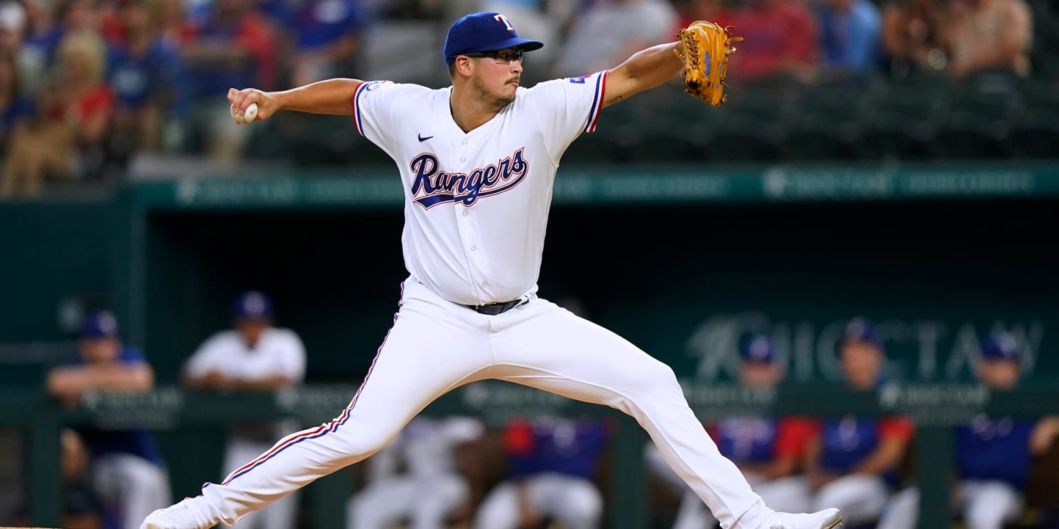 Dane Dunning 'Sets The Tone' in Win Over Atlanta Braves, Texas Rangers Snap  Four-Game Losing Streak - Sports Illustrated Texas Rangers News, Analysis  and More