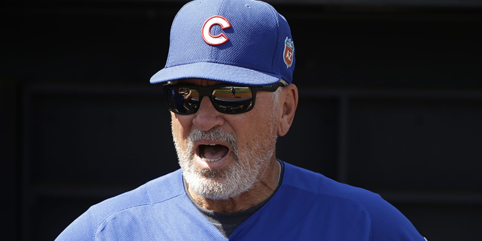 Joe Maddon defines Cubs' 2016 dress code: 'If you think you look hot, wear  it