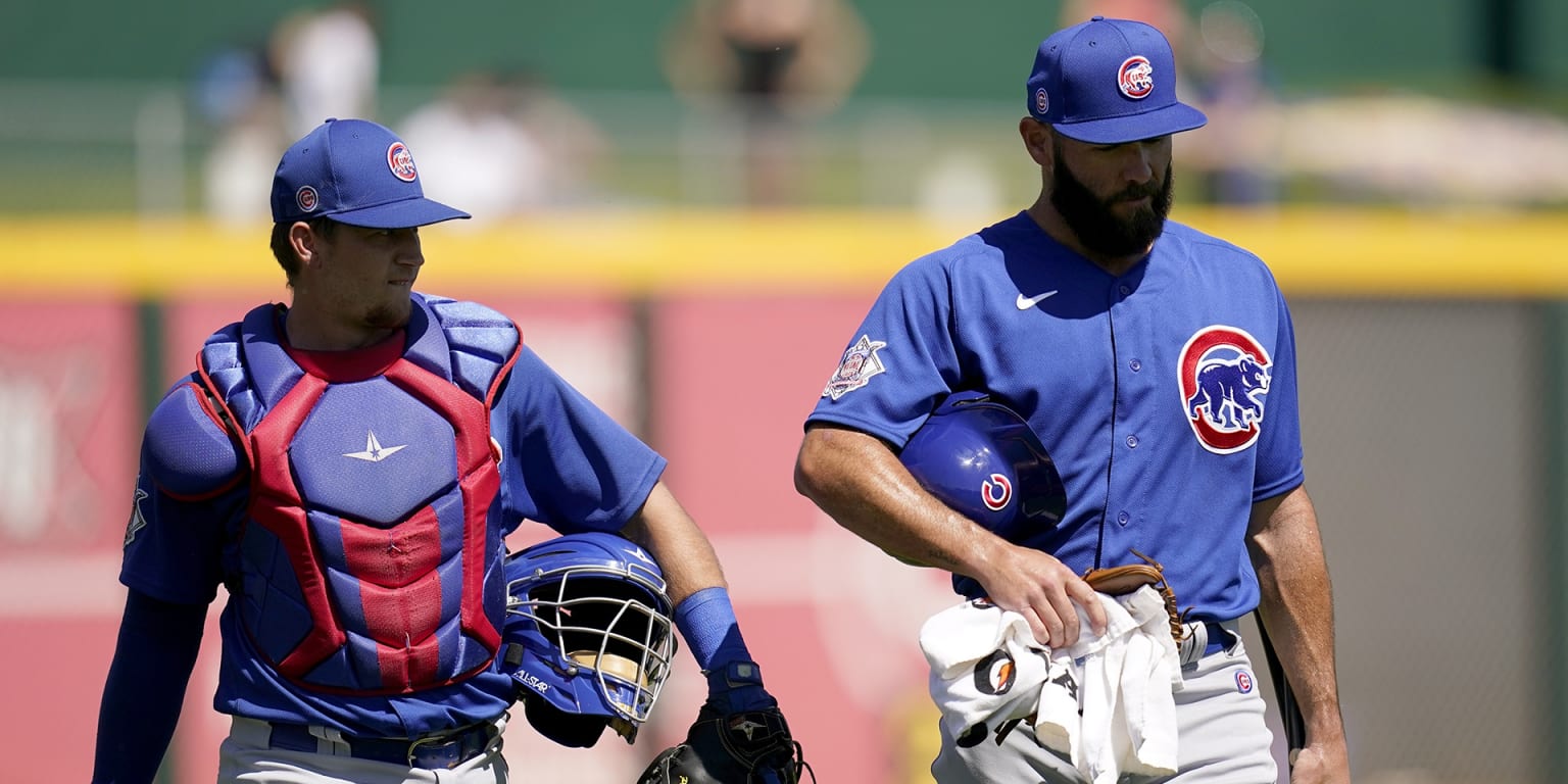 MLB notes: Cubs lose Castro for season