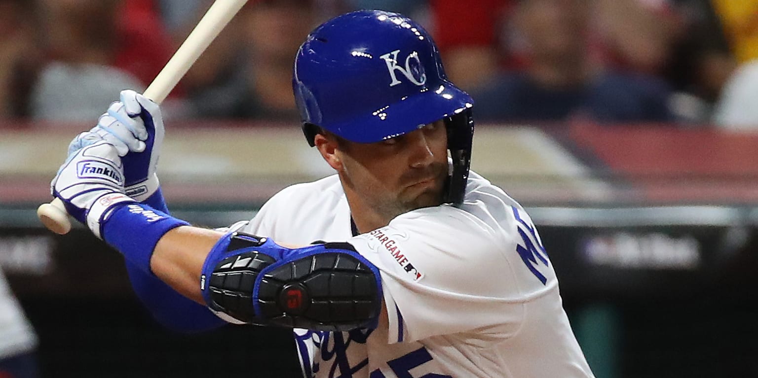 Kansas City Royals: Two potential trades involving Whit Merrifield