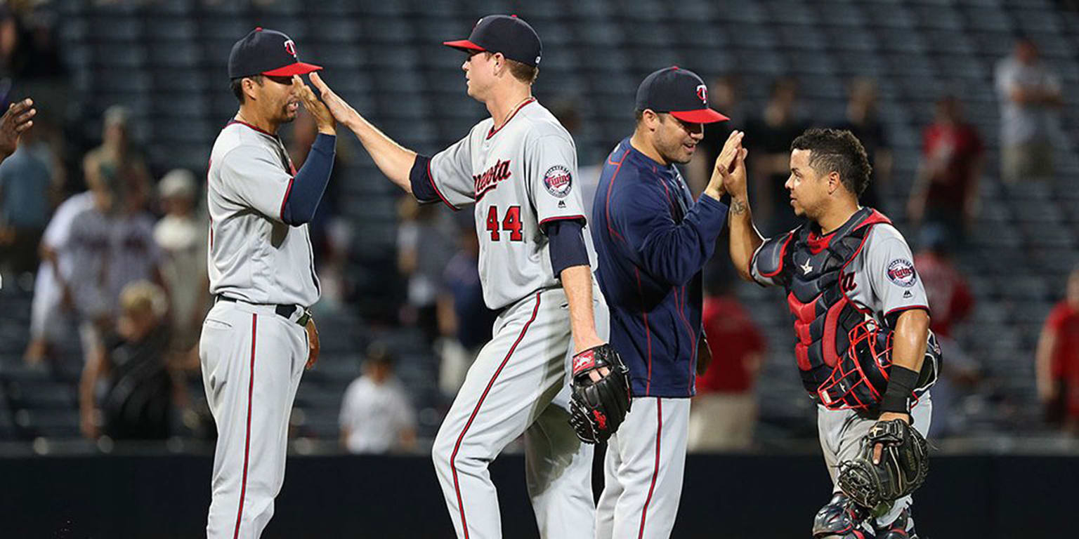 Gibson's complete game leads Twins vs. Braves