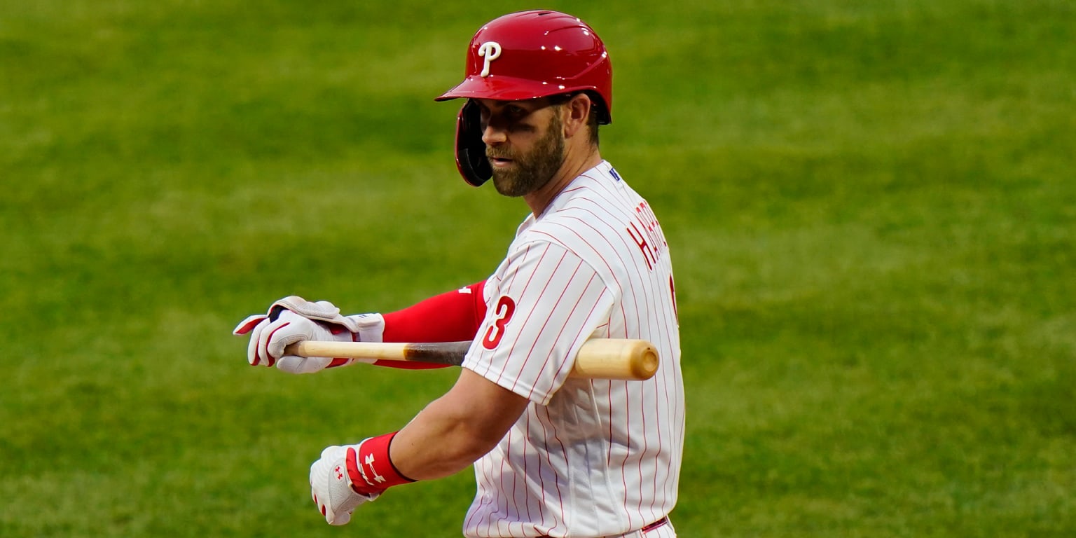 No plans for Phillies' Bryce Harper to resume throwing after