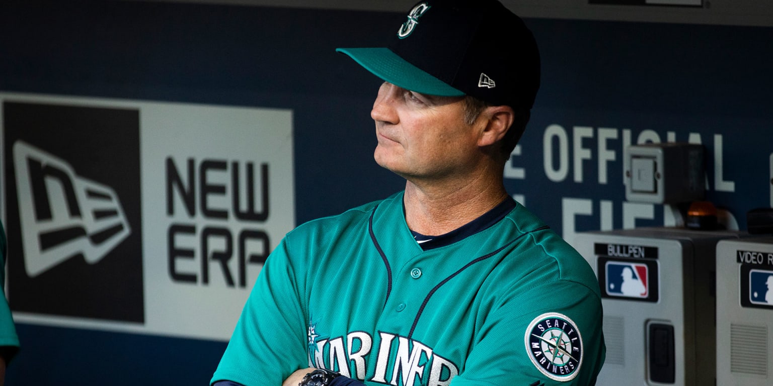 Mariners general manager Jerry Dipoto plans to extend the contract of  manager Scott Servais