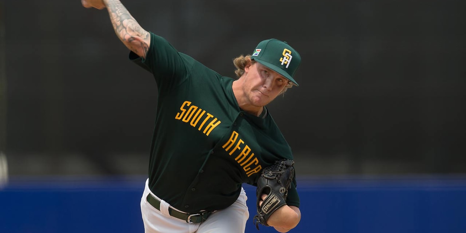 Mariners prospect leads South Africa in WBC
