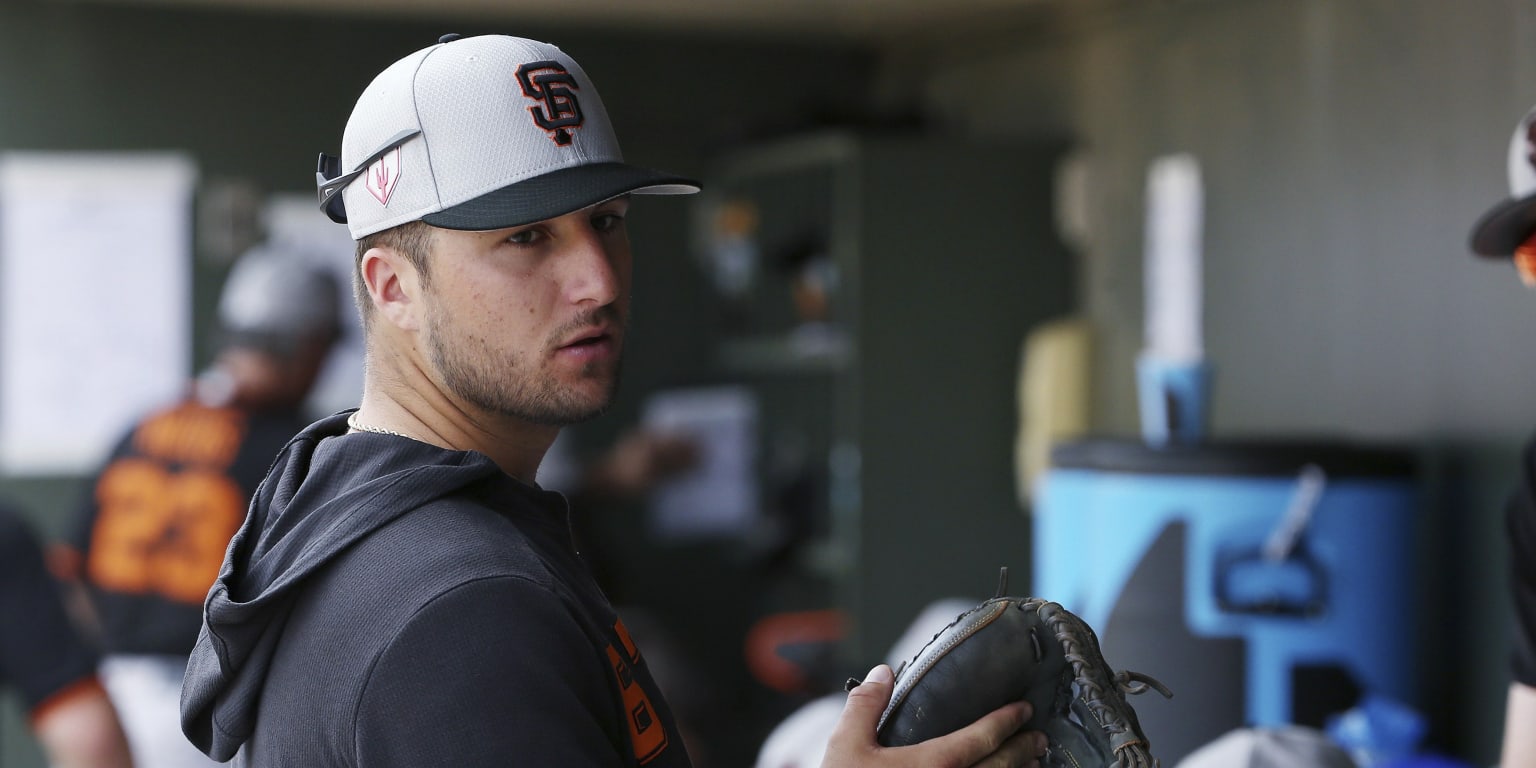 Joey Bart honored by Giants