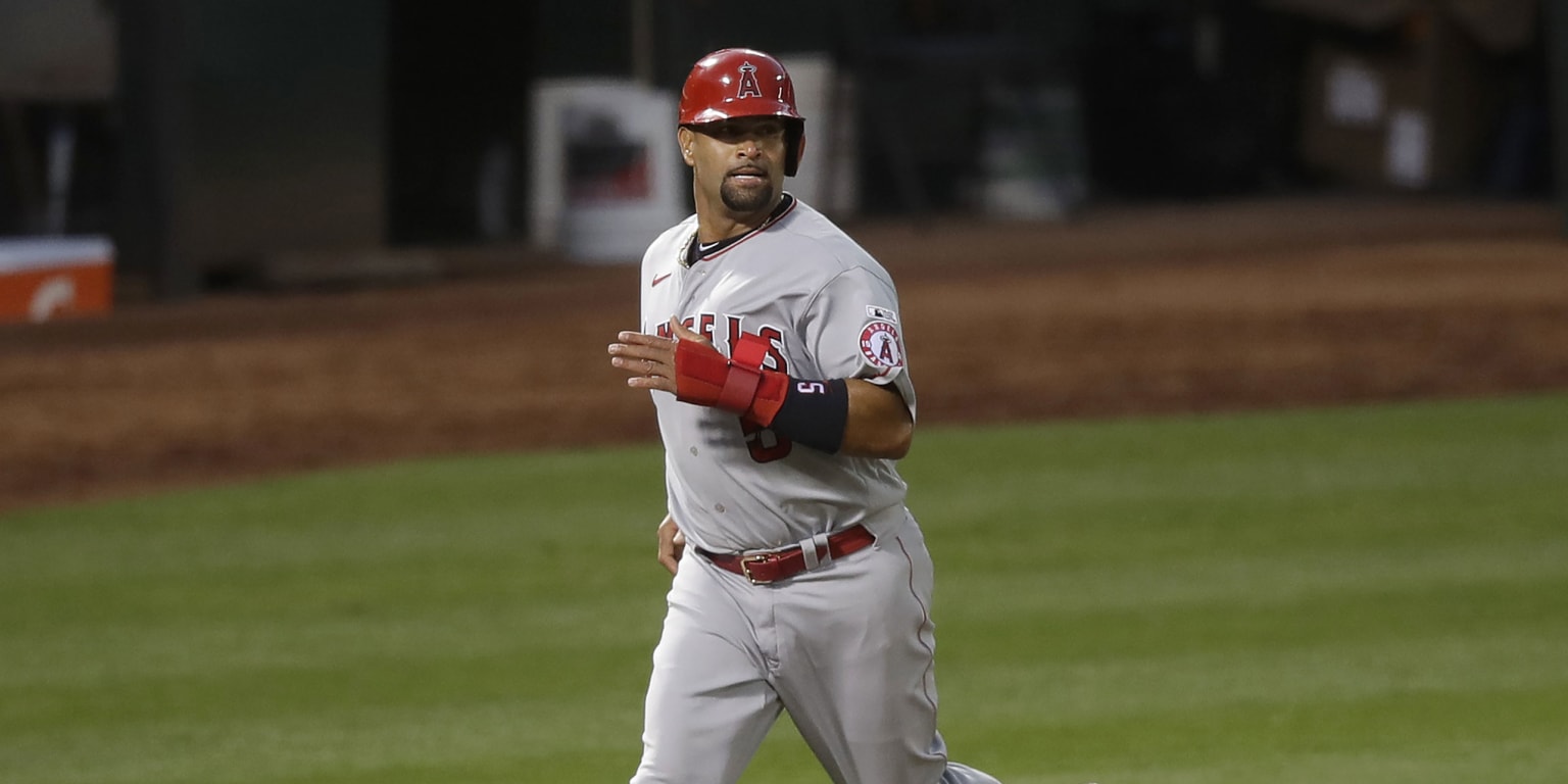 Cardinals' Pujols to make 22nd consecutive opening day start