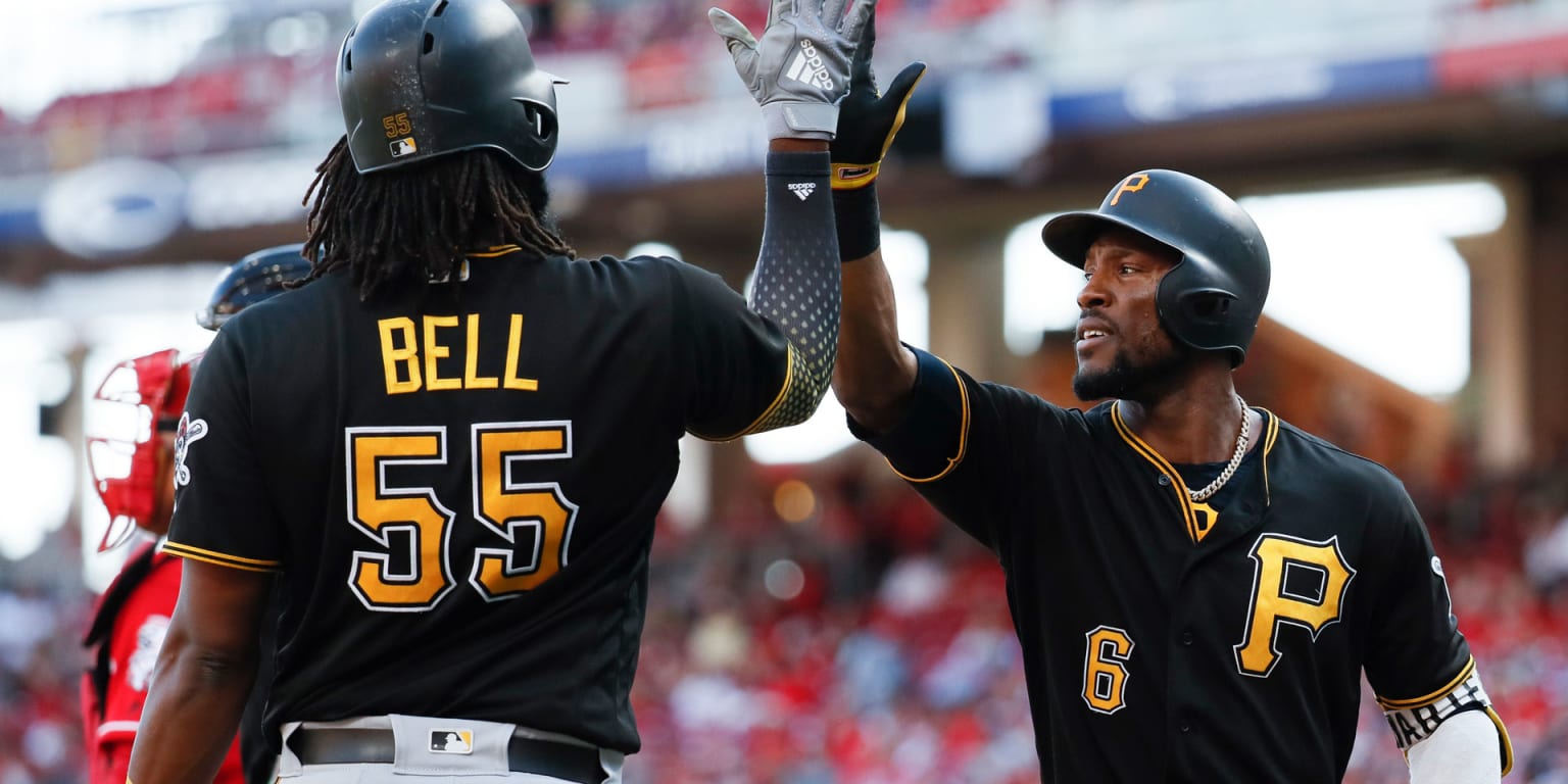 Pirates win final game of regular season