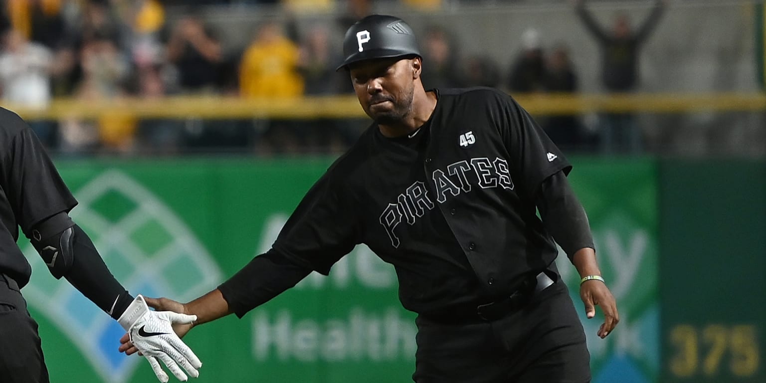 Kimera Bartee promoted to Tigers' firstbase coach