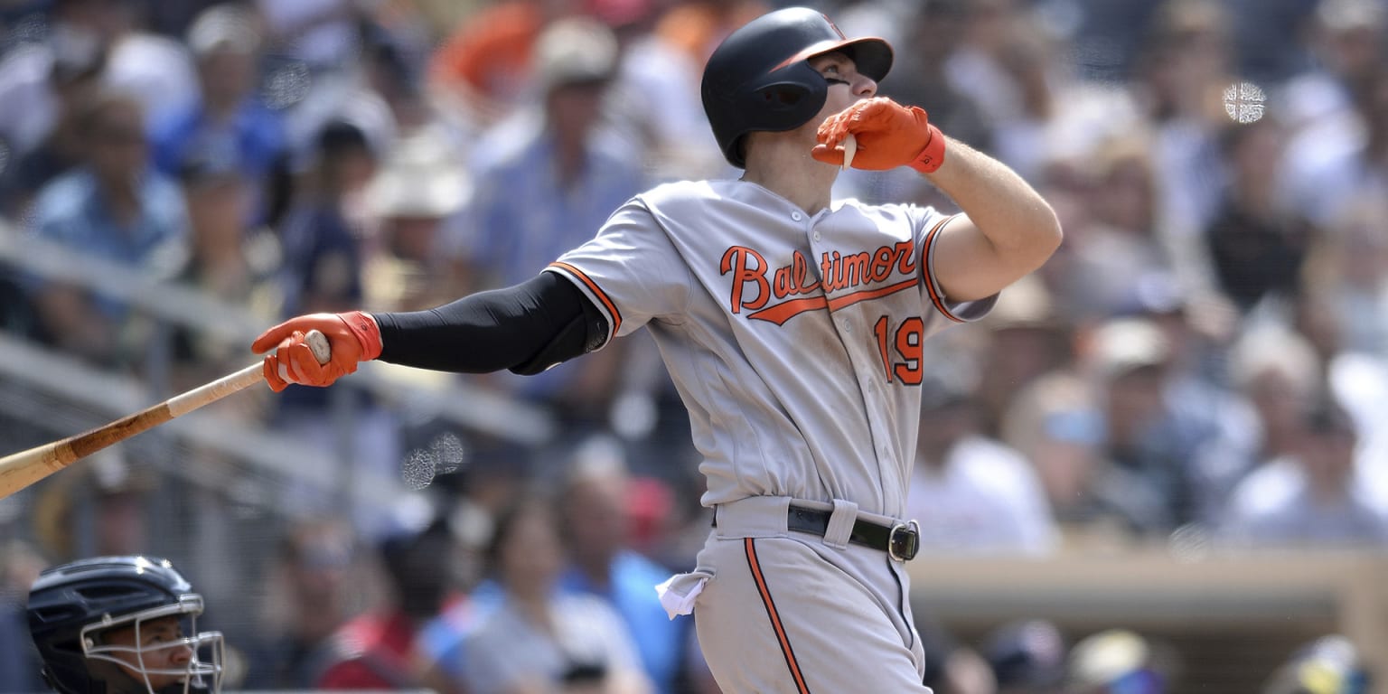 Chris Davis provides charge for San Diego return game