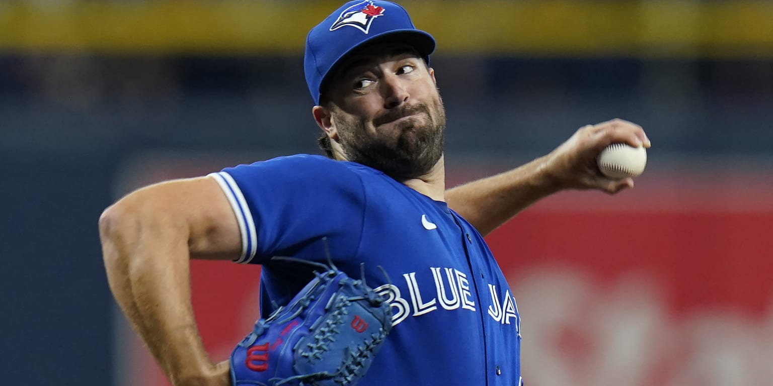 MLB on X: AL Cy Young Award winner Robbie Ray has reportedly