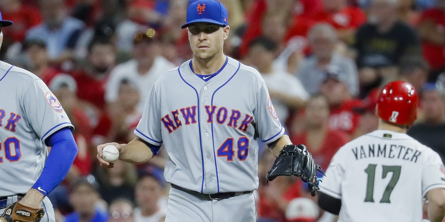 Jacob deGrom boosts Cy Young case, sets MLB record for NY Mets