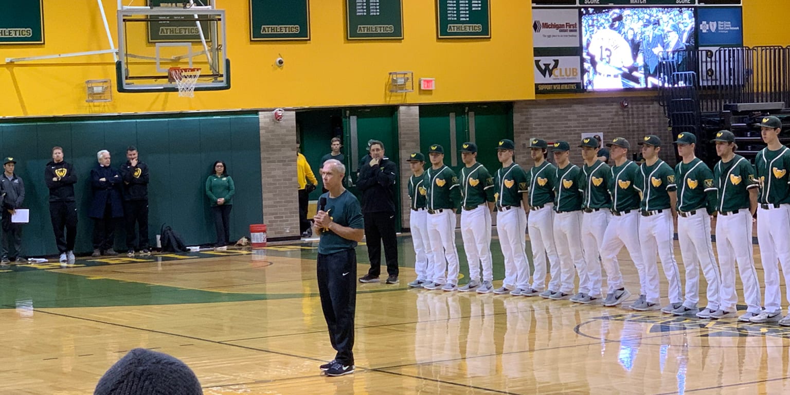 Alan Trammell's eternal youth is influencing the next generation of Tigers  - The Athletic