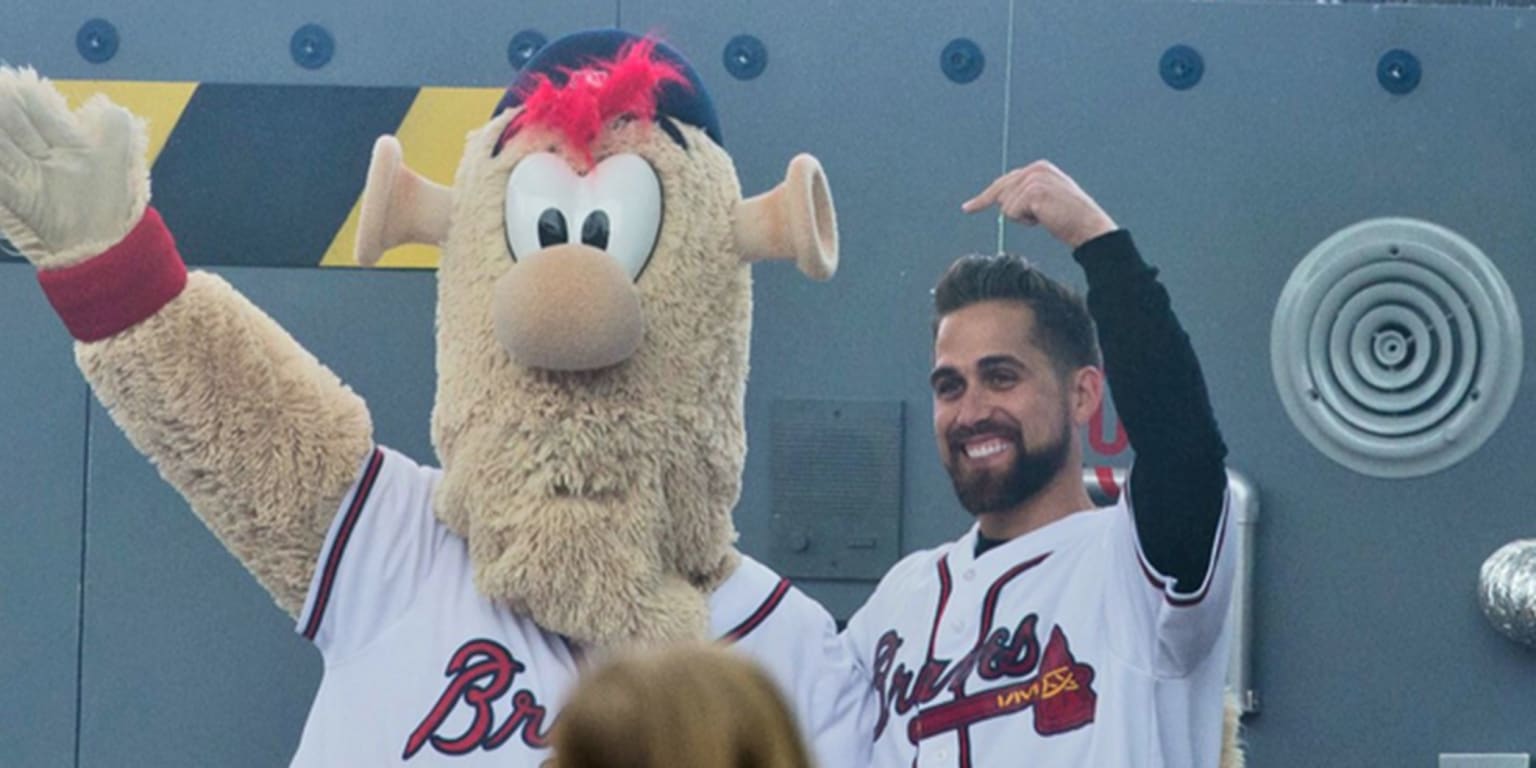 Los Bravos de Atlanta presentan a Blooper, su nueva mascota