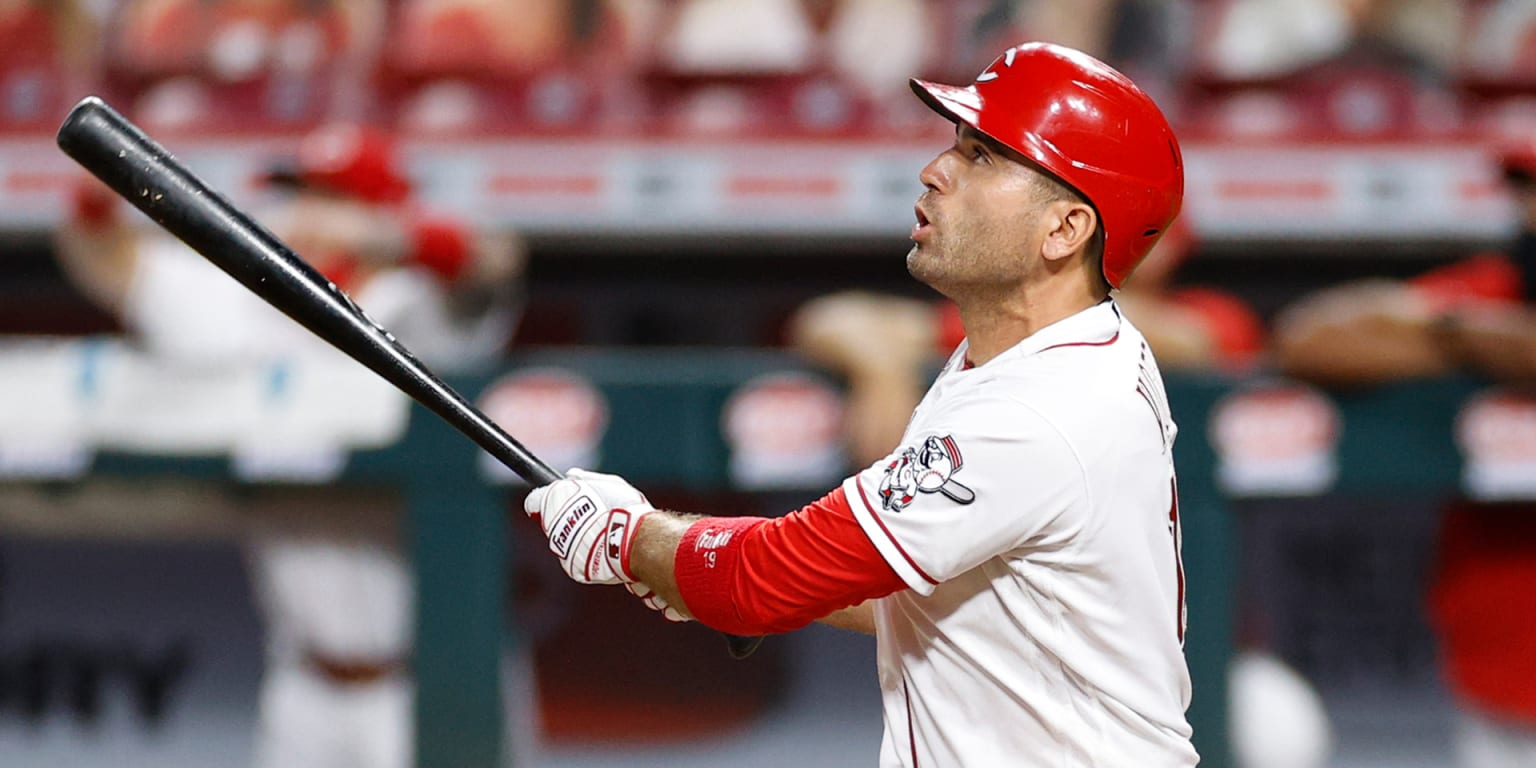 What an all-time experience': Joey Votto caps off Field of Dreams