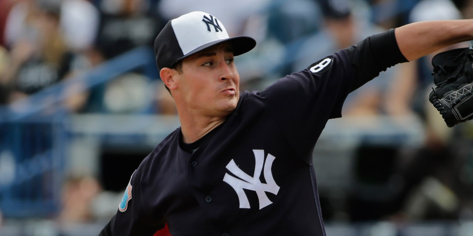 Neil Rumbelo Nick Rumbelow se someterá a una cirugía Tommy John