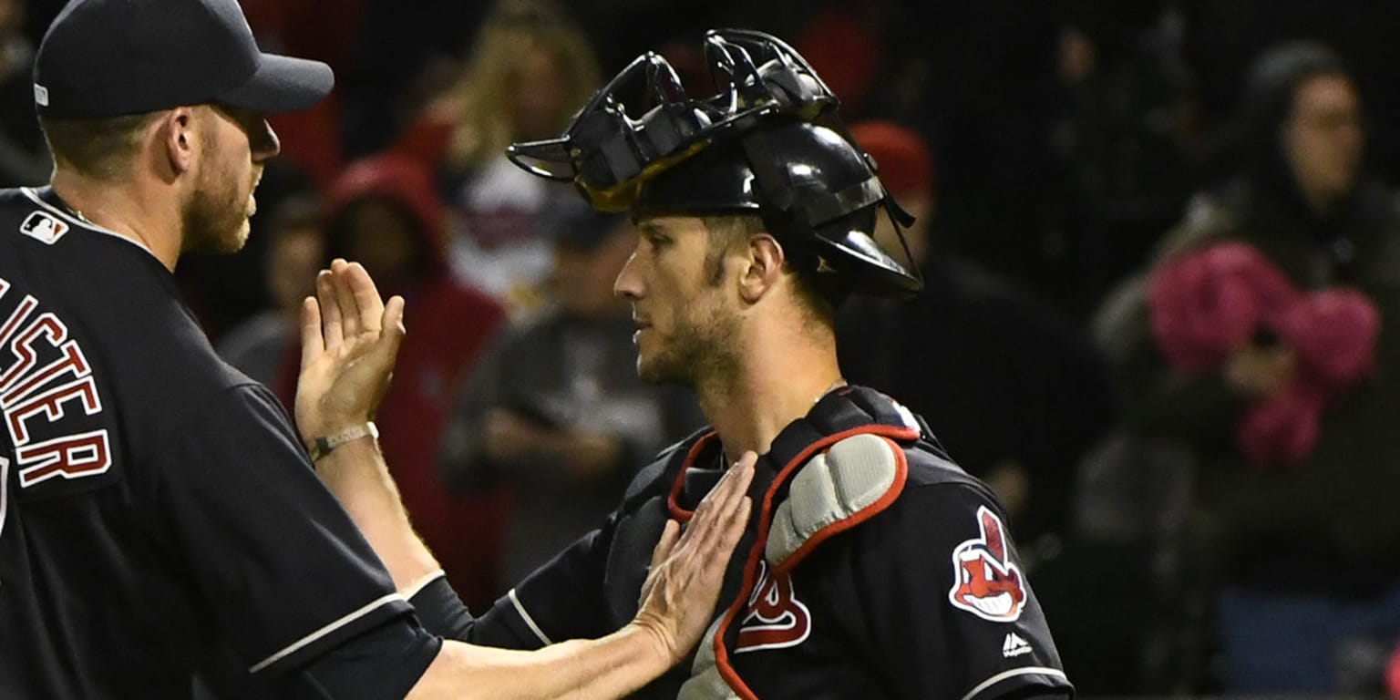 Cleveland Indians: Yan Gomes working toward career as catcher