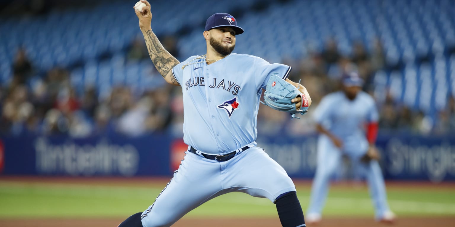 Alek Manoah dominant as Blue Jays beat Athletics