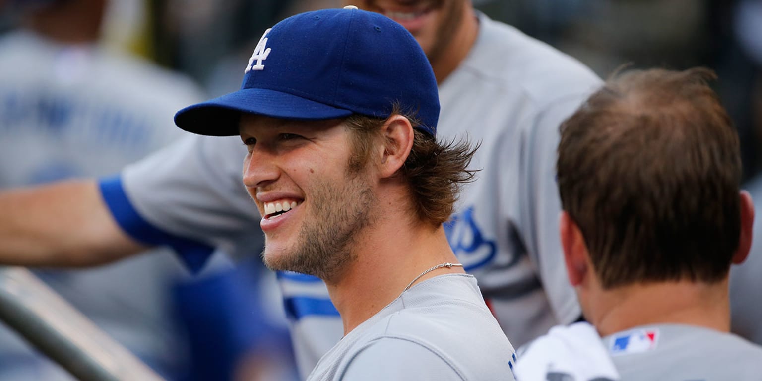 Clayton Kershaw earns third Warren Spahn Award in four years