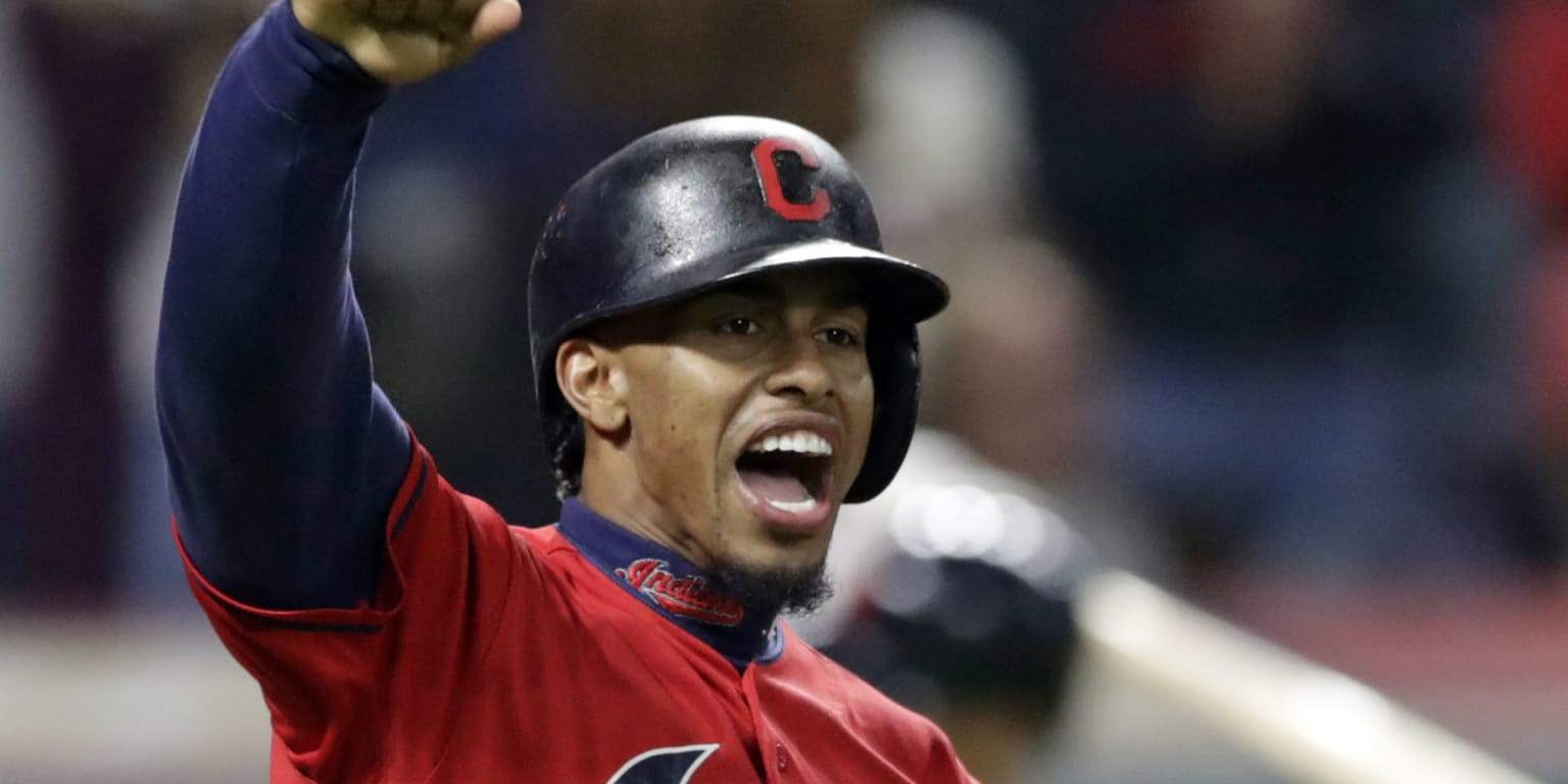 VOTE: What should the Cleveland Indians do with Francisco Lindor?