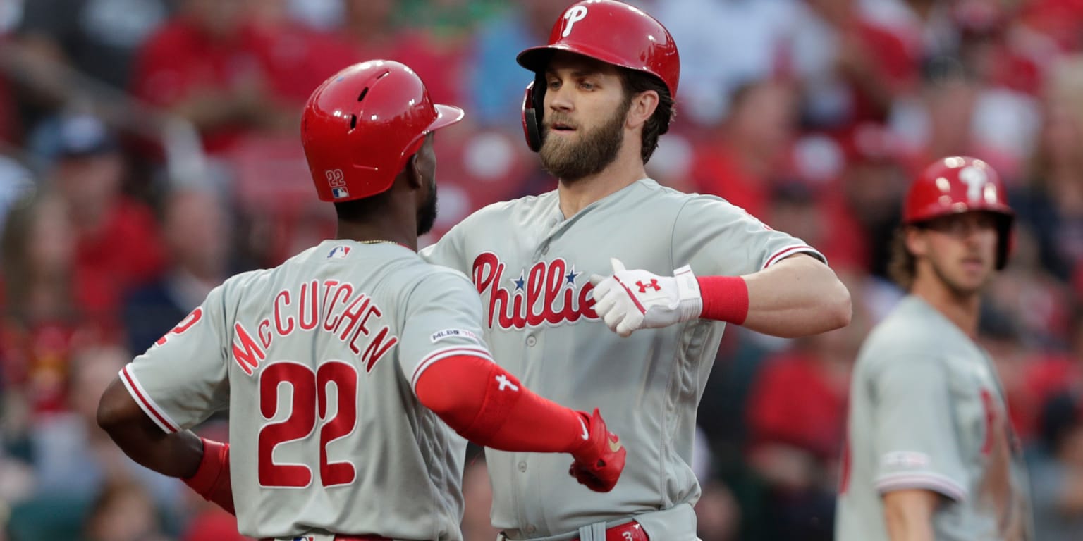 Bryce Harper drove a golf ball 340 yards Happy Gilmore style