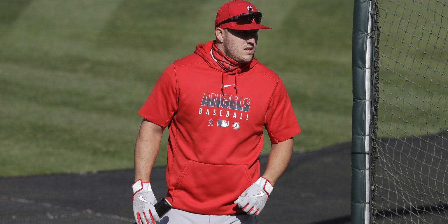 Angels' Mike Trout hits home run in first at-bat as a father