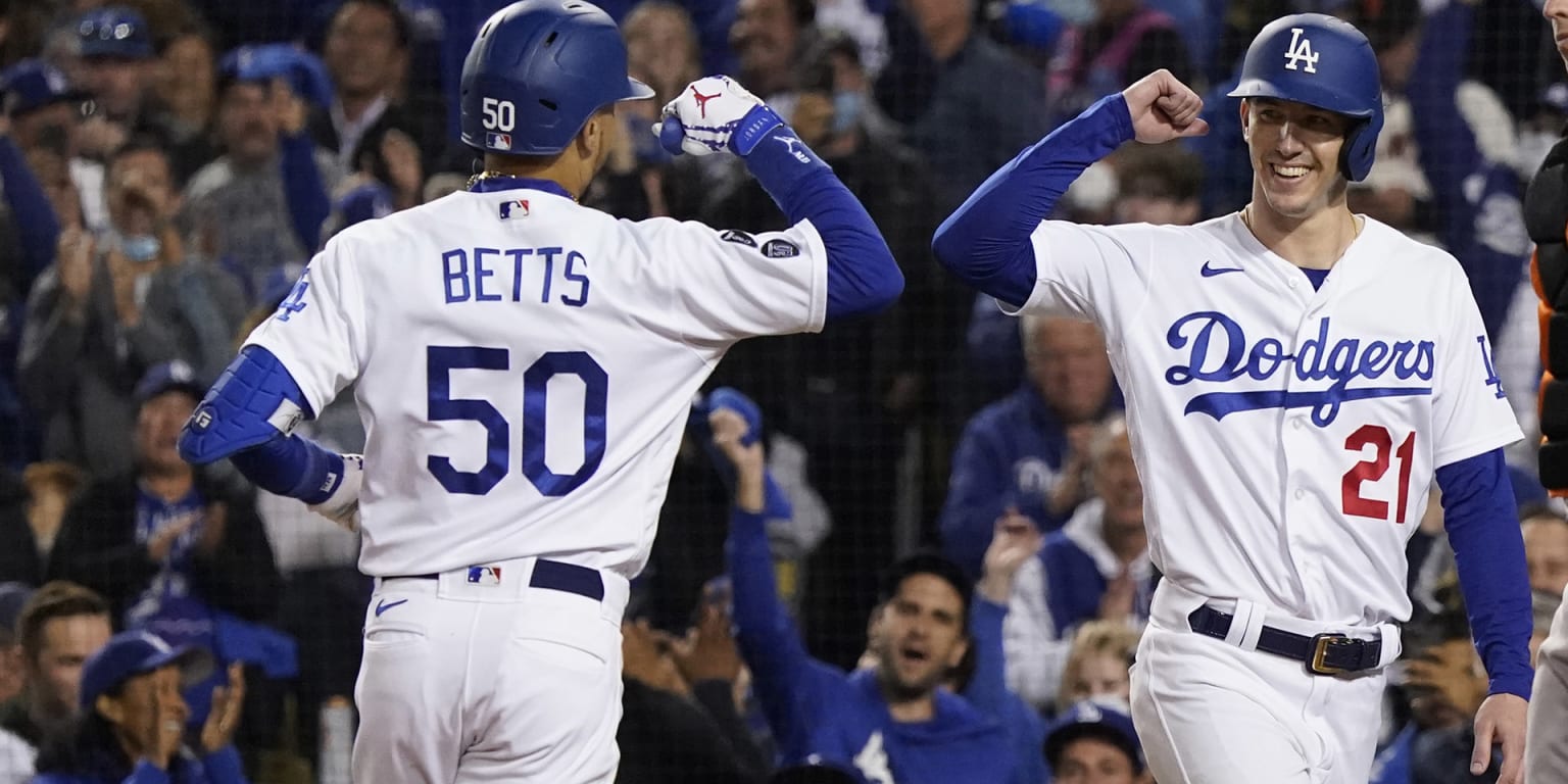 Webb Gem: Giants Shutout Dodgers 4-0 in Game 1 of NLDS – NBC Los