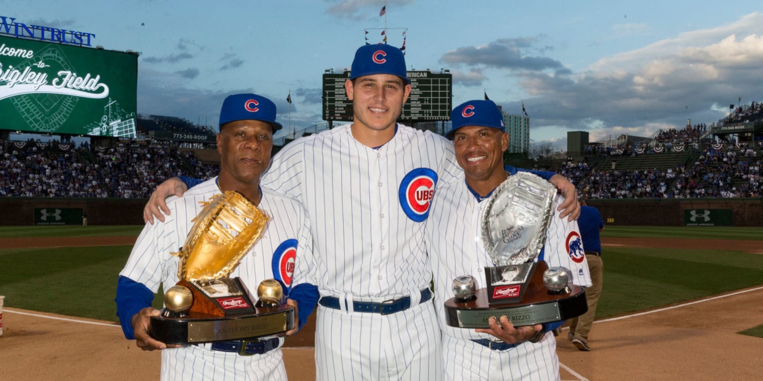 Another Gold Glove for Chicago Cubs' Rizzo