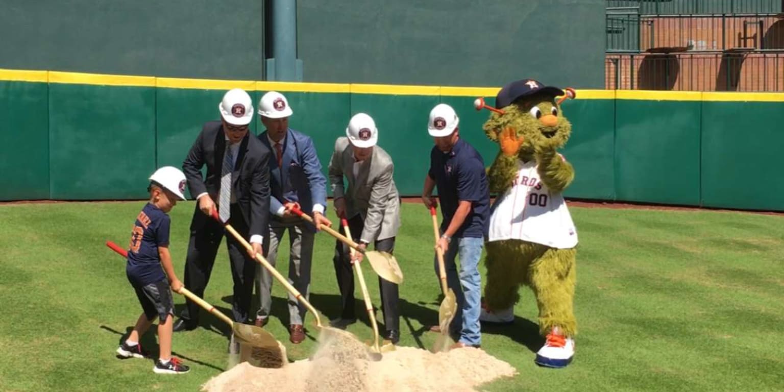 Minute Maid Renovations Include Removal Of Tal's Hill – Houston Public Media