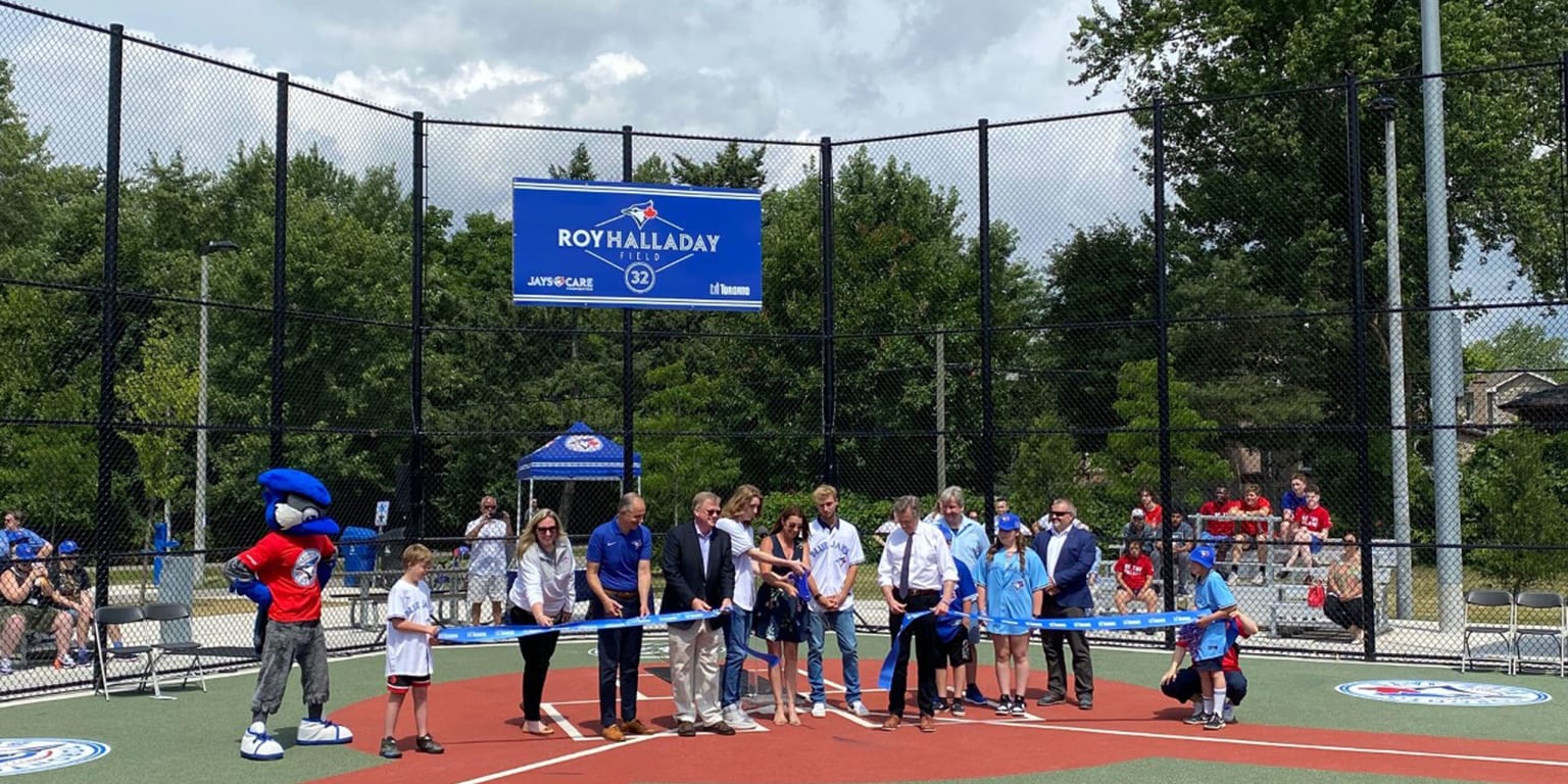 Toronto's first fully accessible baseball diamond named Roy Halladay Field