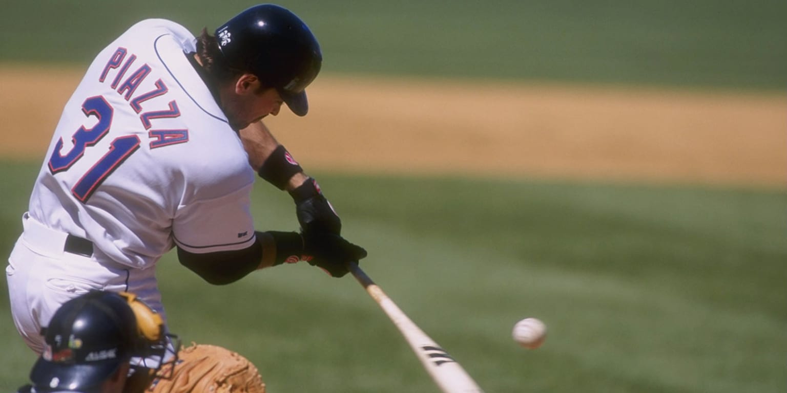 Los Angeles Dodgers Mike Piazza(31) in action during a game from