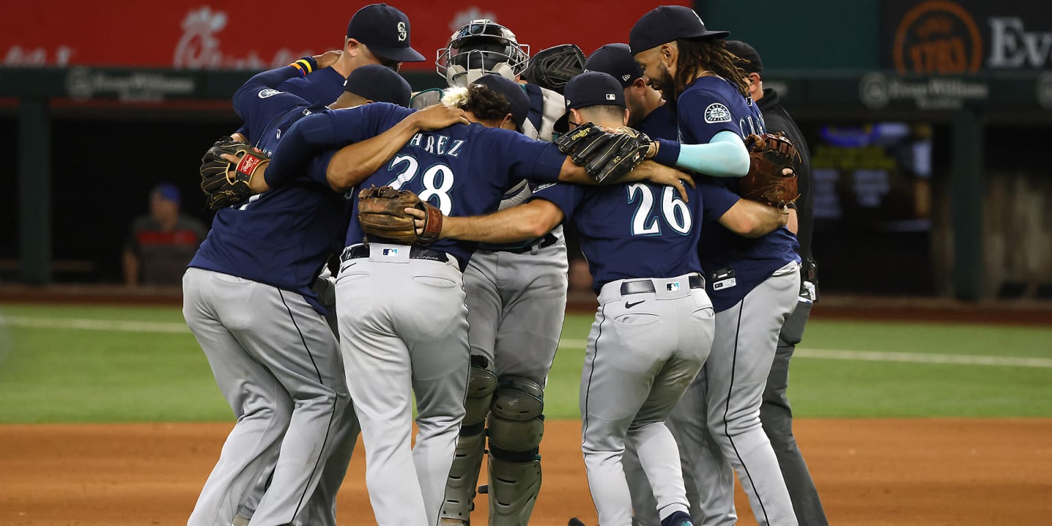 Mariners go from 14-game win streak to 3-game losing streak after sweep by  Astros, Mariners