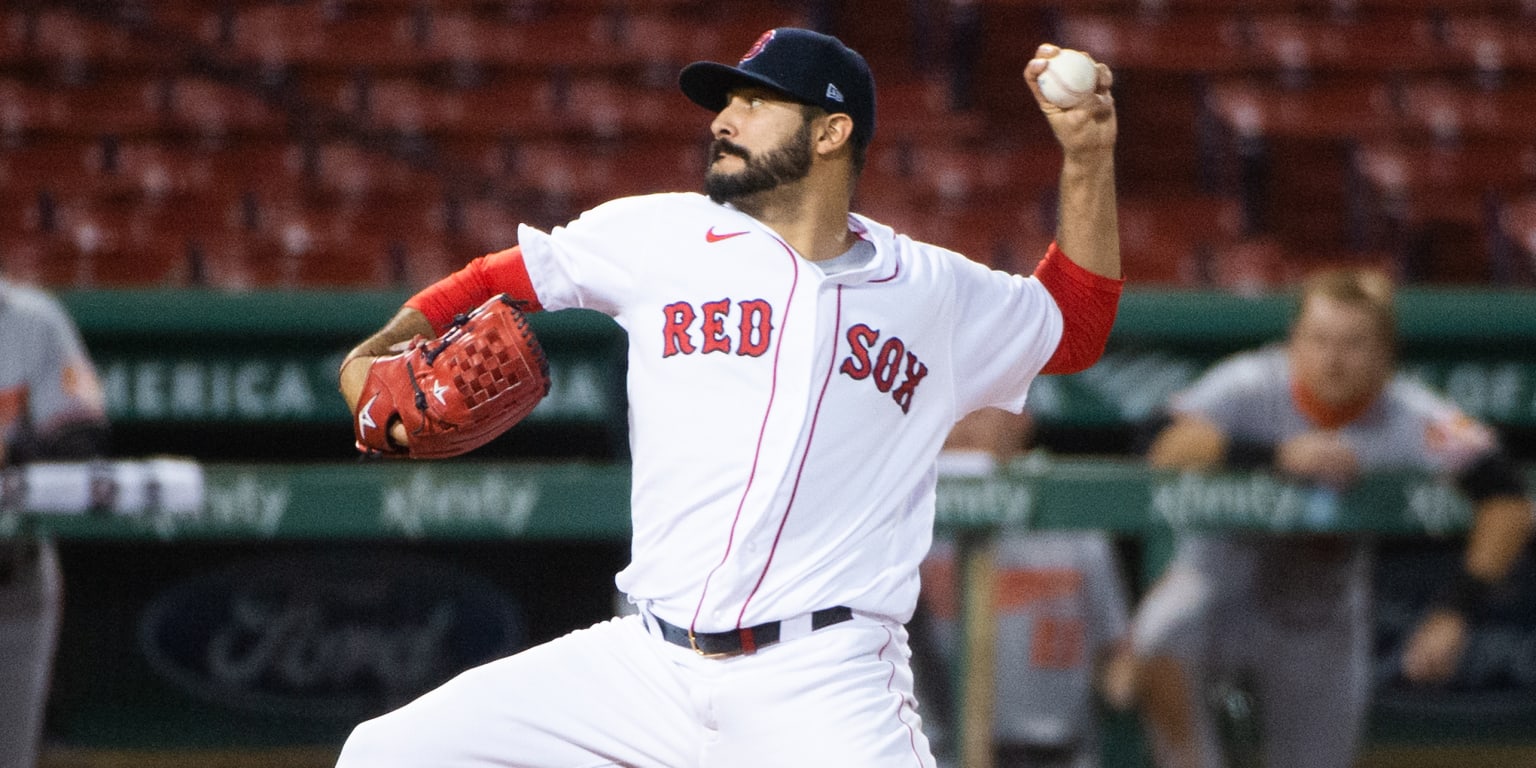 Martin Perez coming back to the Red Sox on $4.5 million deal - The